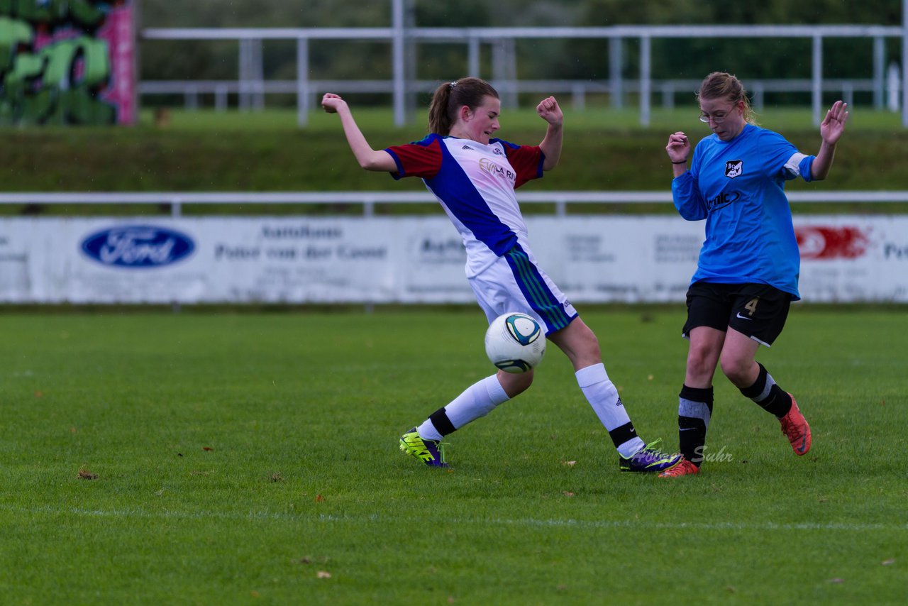 Bild 135 - B-Juniorinnen SV Henstedt Ulzburg - Frauen Bramfelder SV 3 : Ergebnis: 9:0